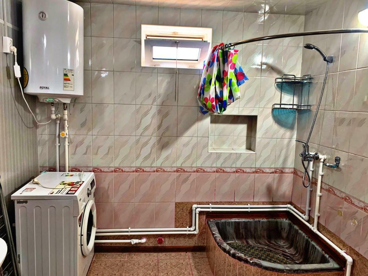 Hostel Imona Samarkand Exterior photo